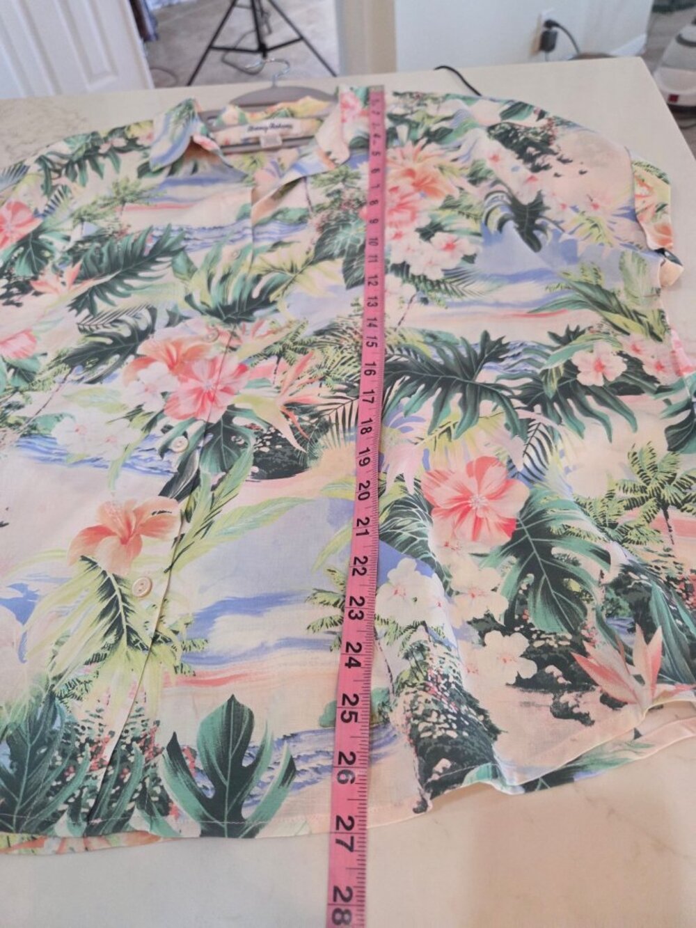 Tommy Bahama Ocean Vida 100% Silk Tropical Floral Camp Shirt Sz XL Vacation EUC - Picture 11 of 11